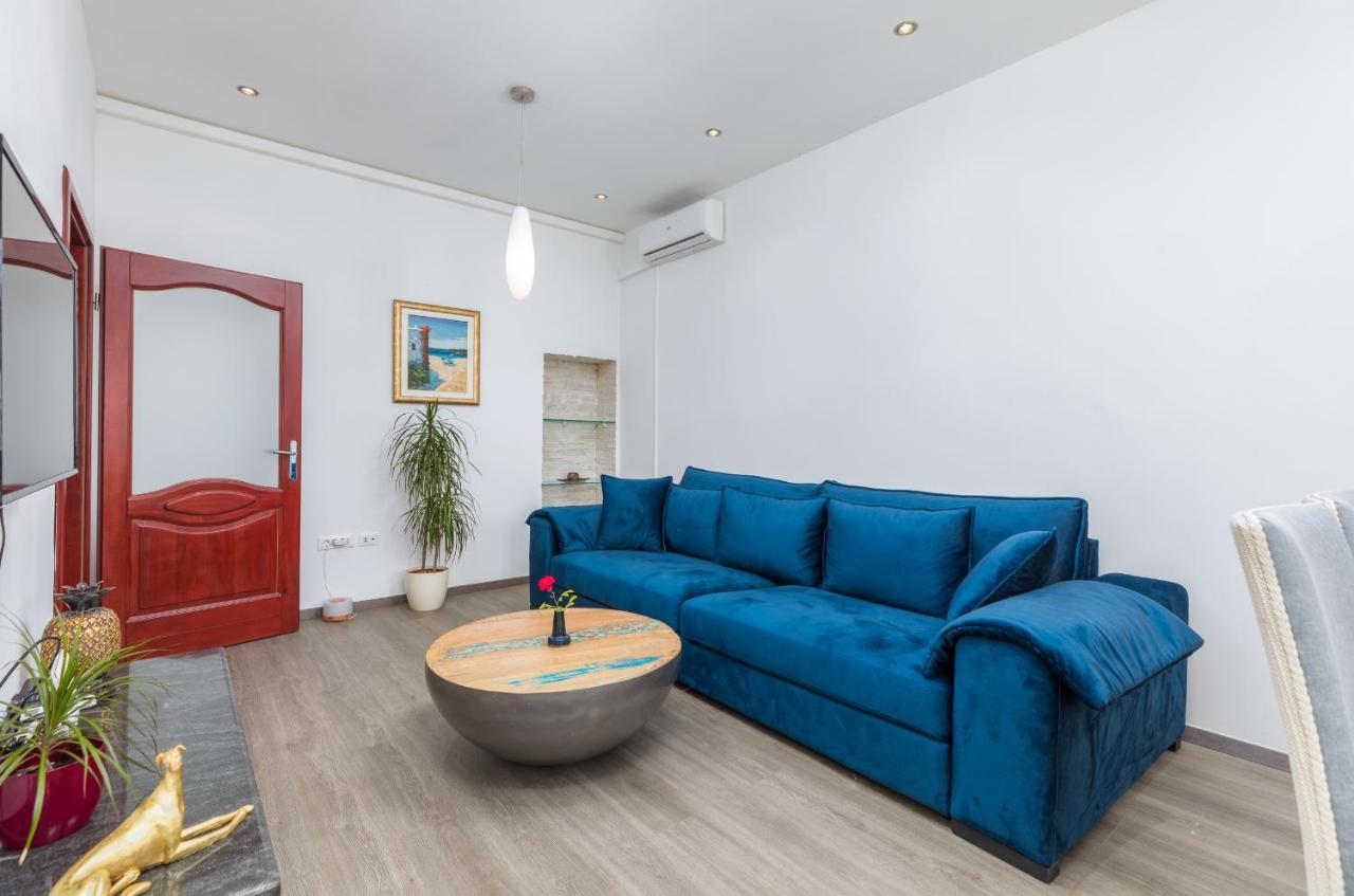Apartment Augusto - Sea View プーラ エクステリア 写真