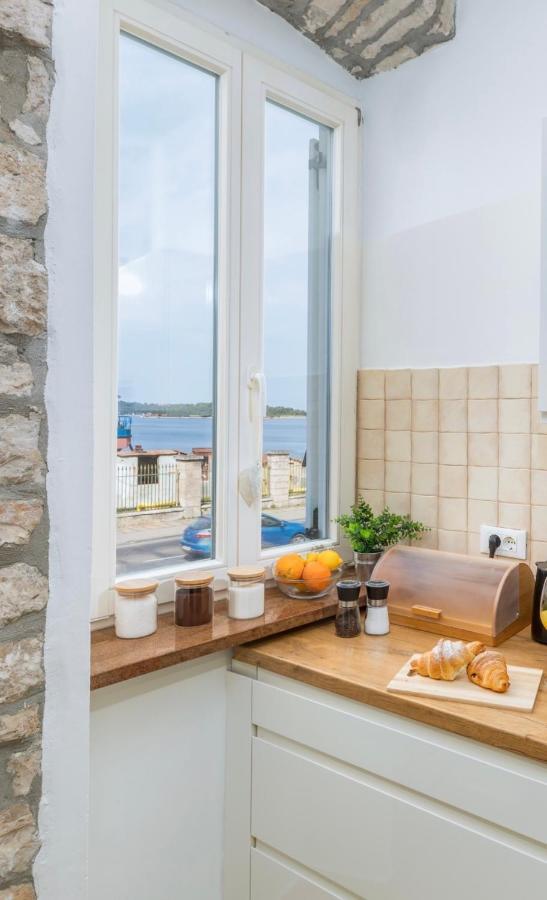 Apartment Augusto - Sea View プーラ エクステリア 写真
